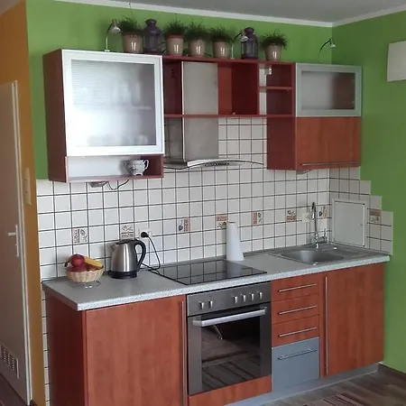 Komfortowa Kawalerka Apartamento